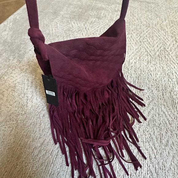 Burgundy faux shade , long strap , brand new - Picture 5 of 8